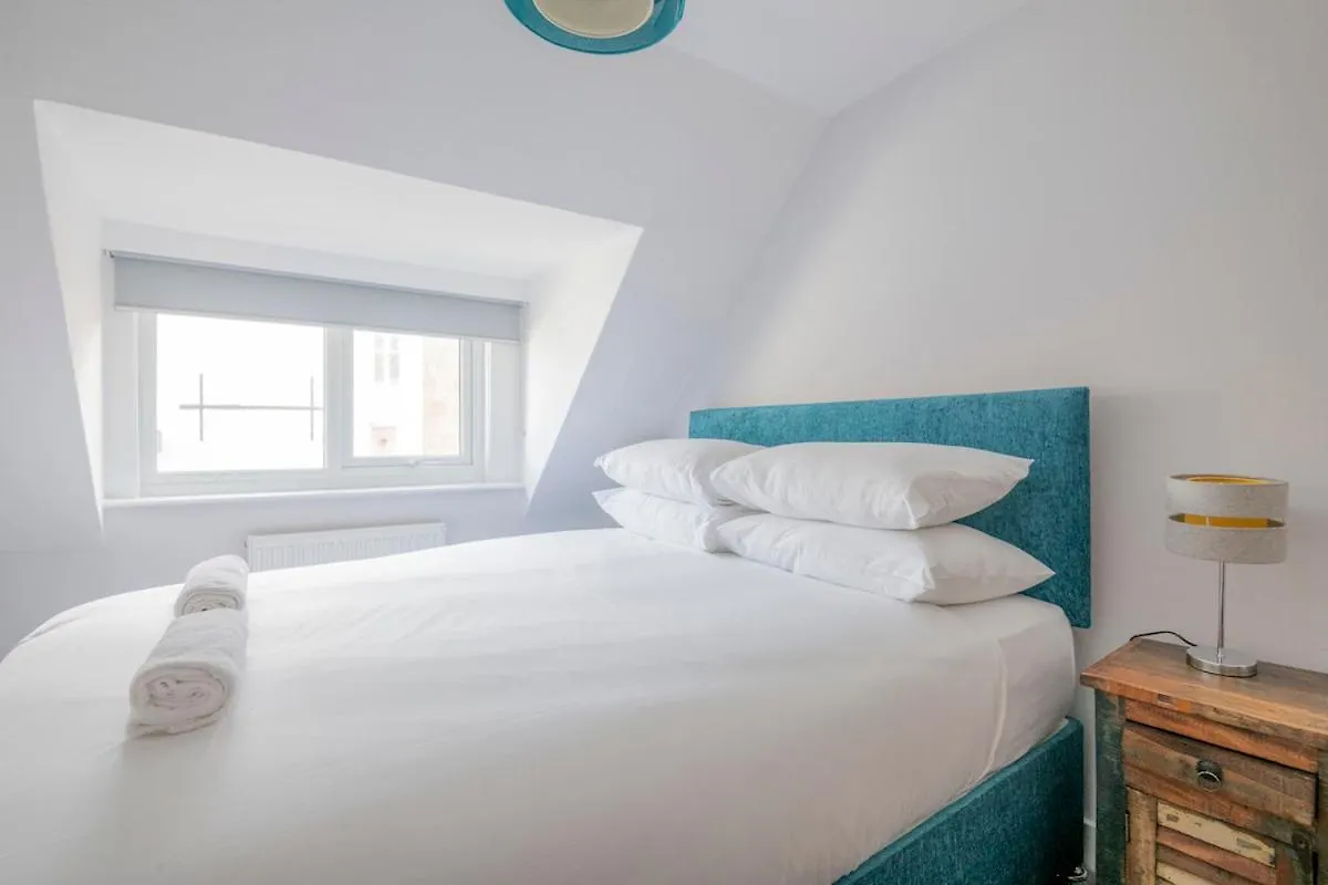 3-Bedroom Apartment In The Heart Of Brighton'S Lanes